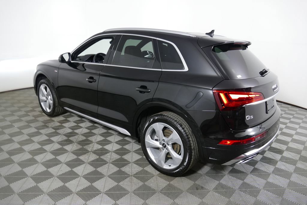 Certified 2025 Audi Q5 2.0T Premium Plus w/ Premium Plus Package AWD/4WD image 32