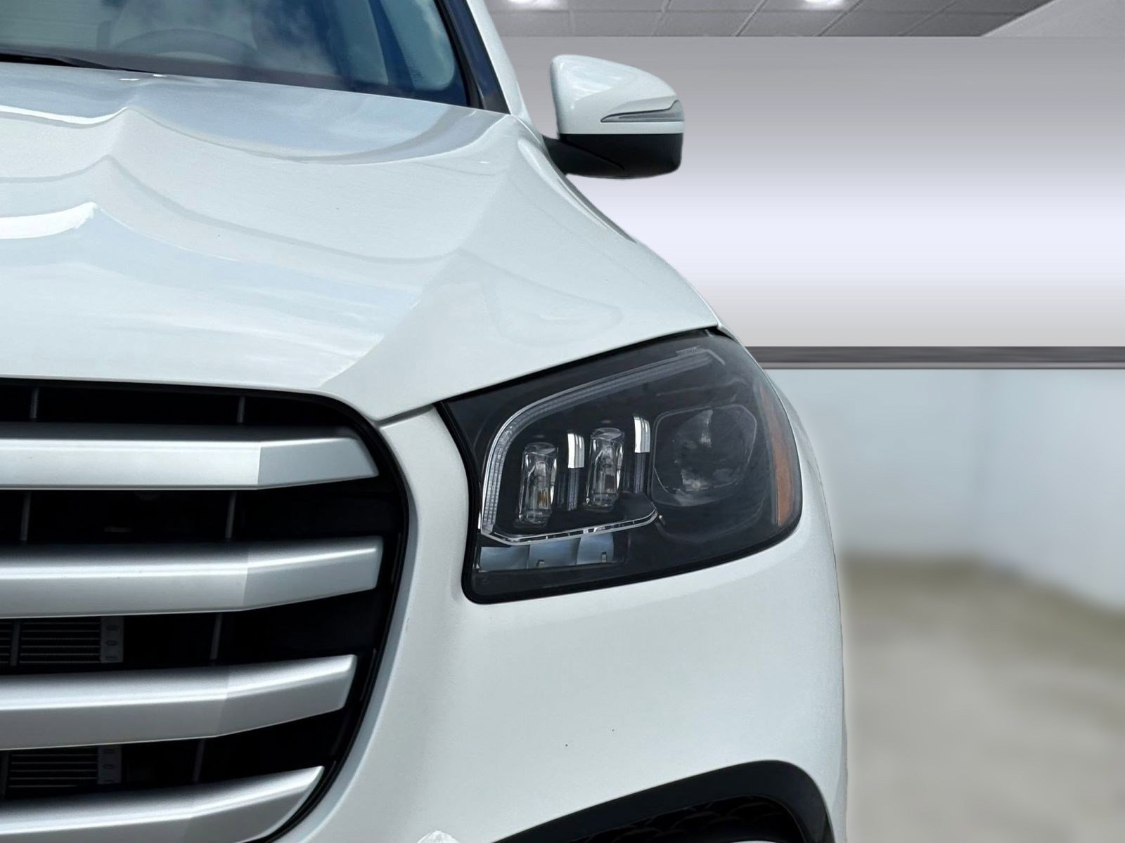 New 2026 Mercedes-Benz GLS 580 4MATIC image 10