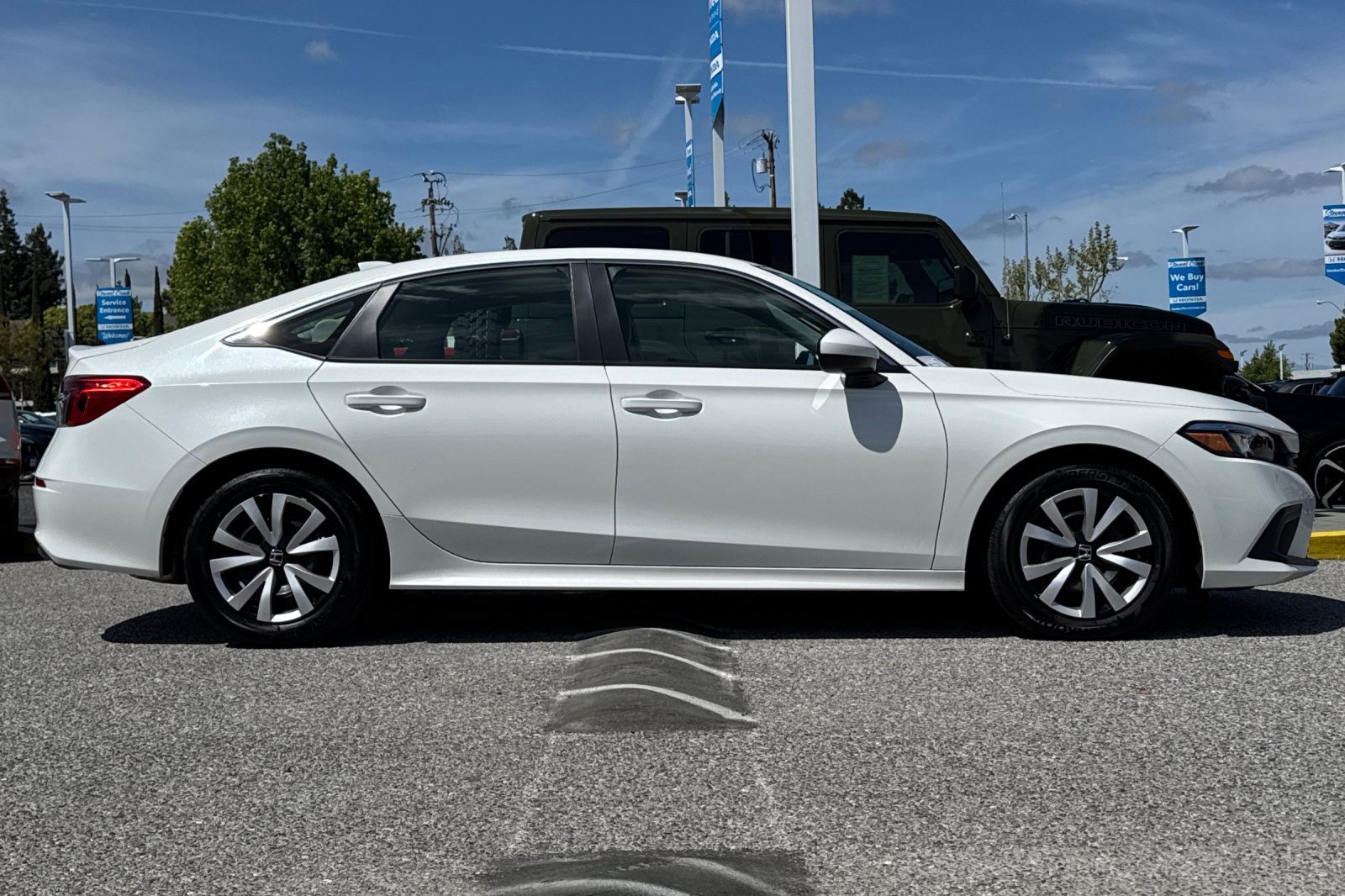 Used 2024 Honda Civic LX image 7