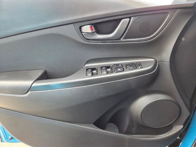 Used 2023 Hyundai Kona SEL image 16