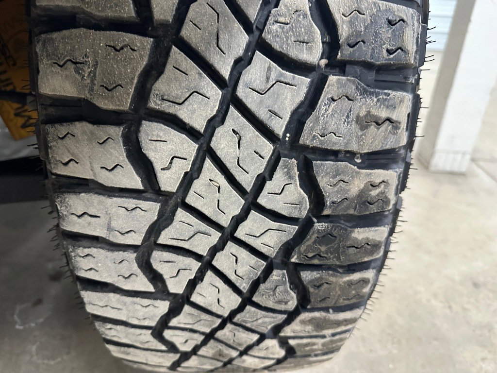 Certified 2024 Chevrolet Colorado ZR2 w/ ZR2 Convenience Package III image 37