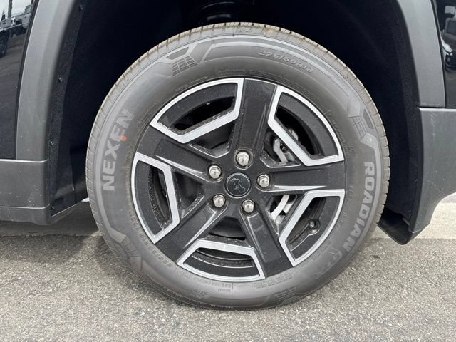 New 2026 Jeep Cherokee Laredo AWD/4WD image 26