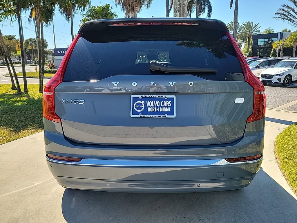 Used 2023 Volvo XC90 T8 Plus AWD/4WD image 5