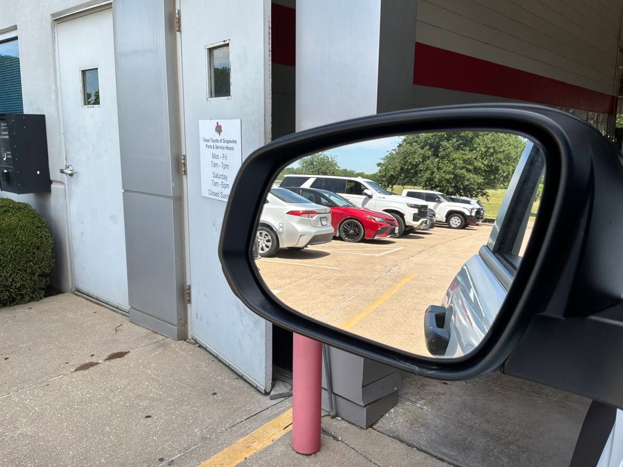 Used 2025 Toyota 4Runner SR5 RWD image 18
