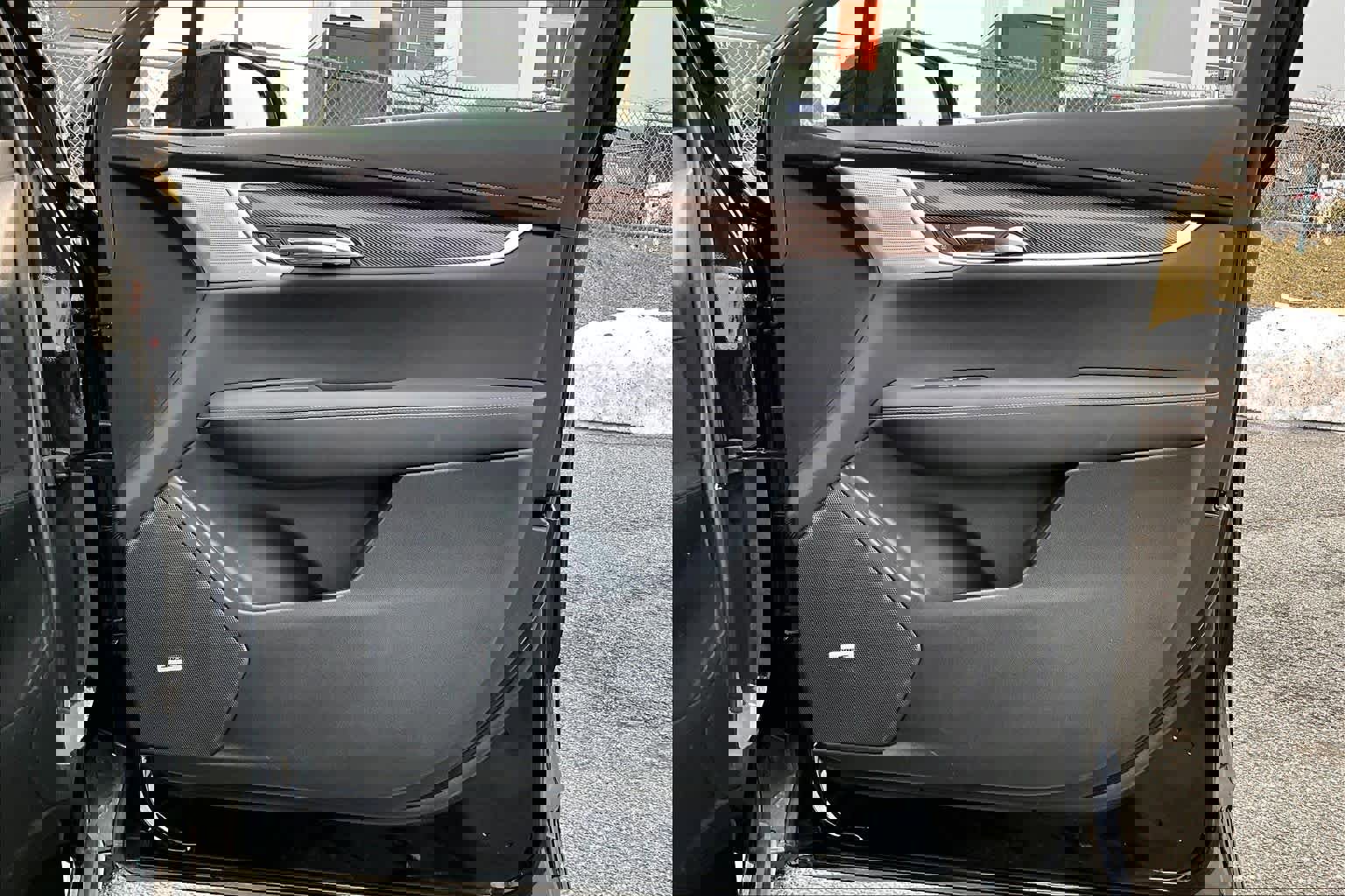 Used 2024 Cadillac XT6 Sport w/ Platinum Package image 23