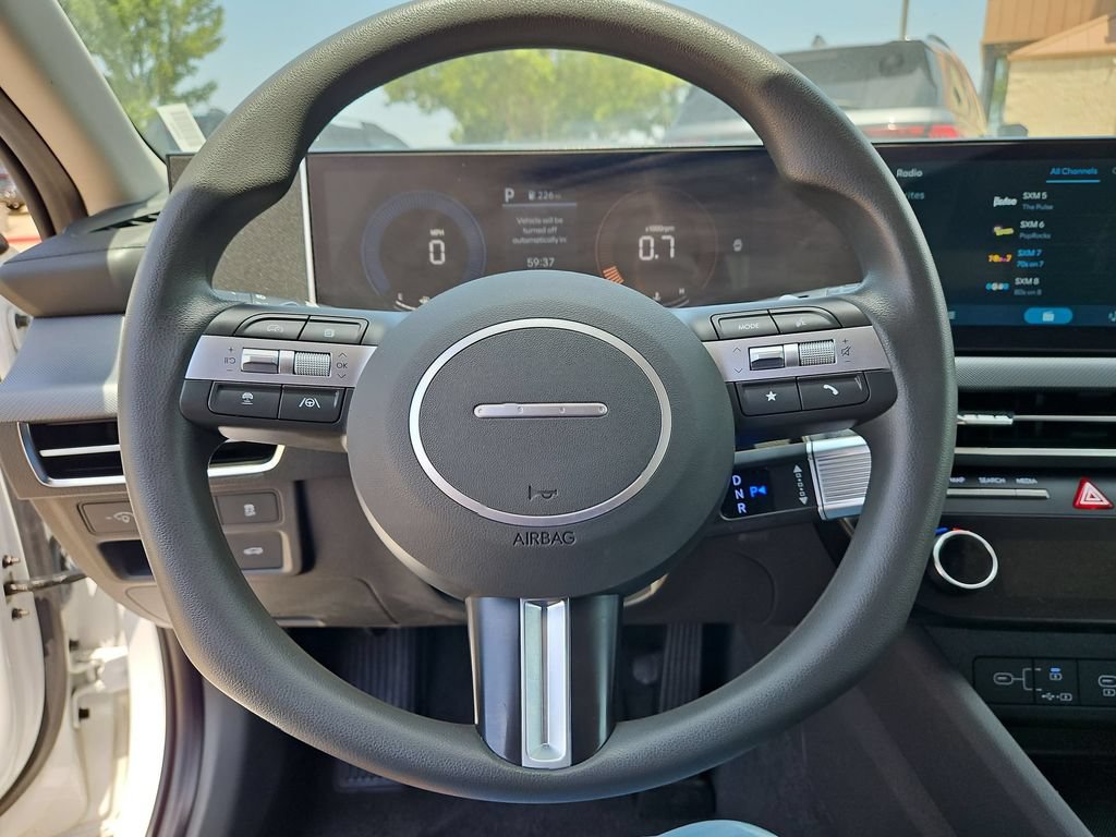 Used 2025 Hyundai Sonata SEL FWD image 23