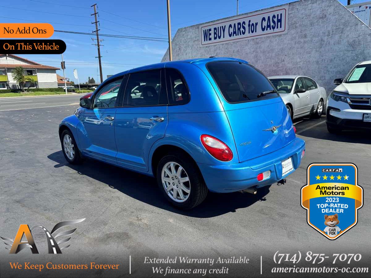 Used 2008 Chrysler PT Cruiser Touring FWD image 1