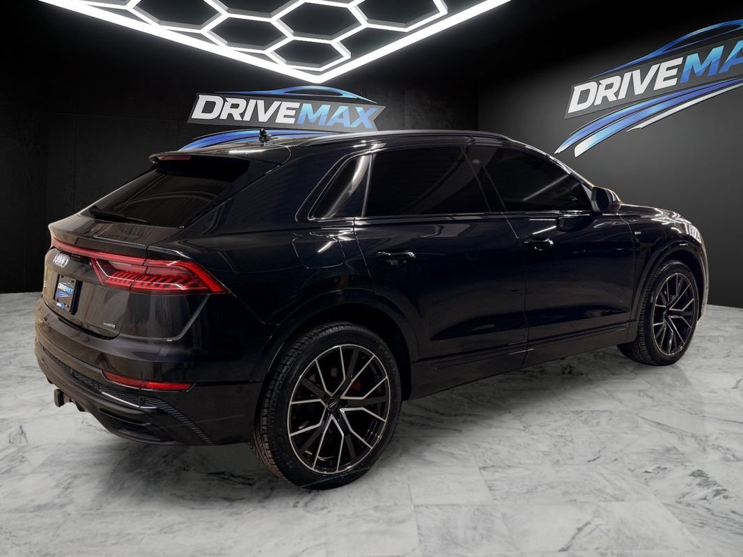 Used 2019 Audi Q8 Prestige w/ Luxury Package AWD/4WD image 5