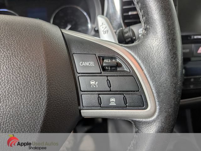 Used 2015 Mitsubishi Outlander GT AWD/4WD image 27