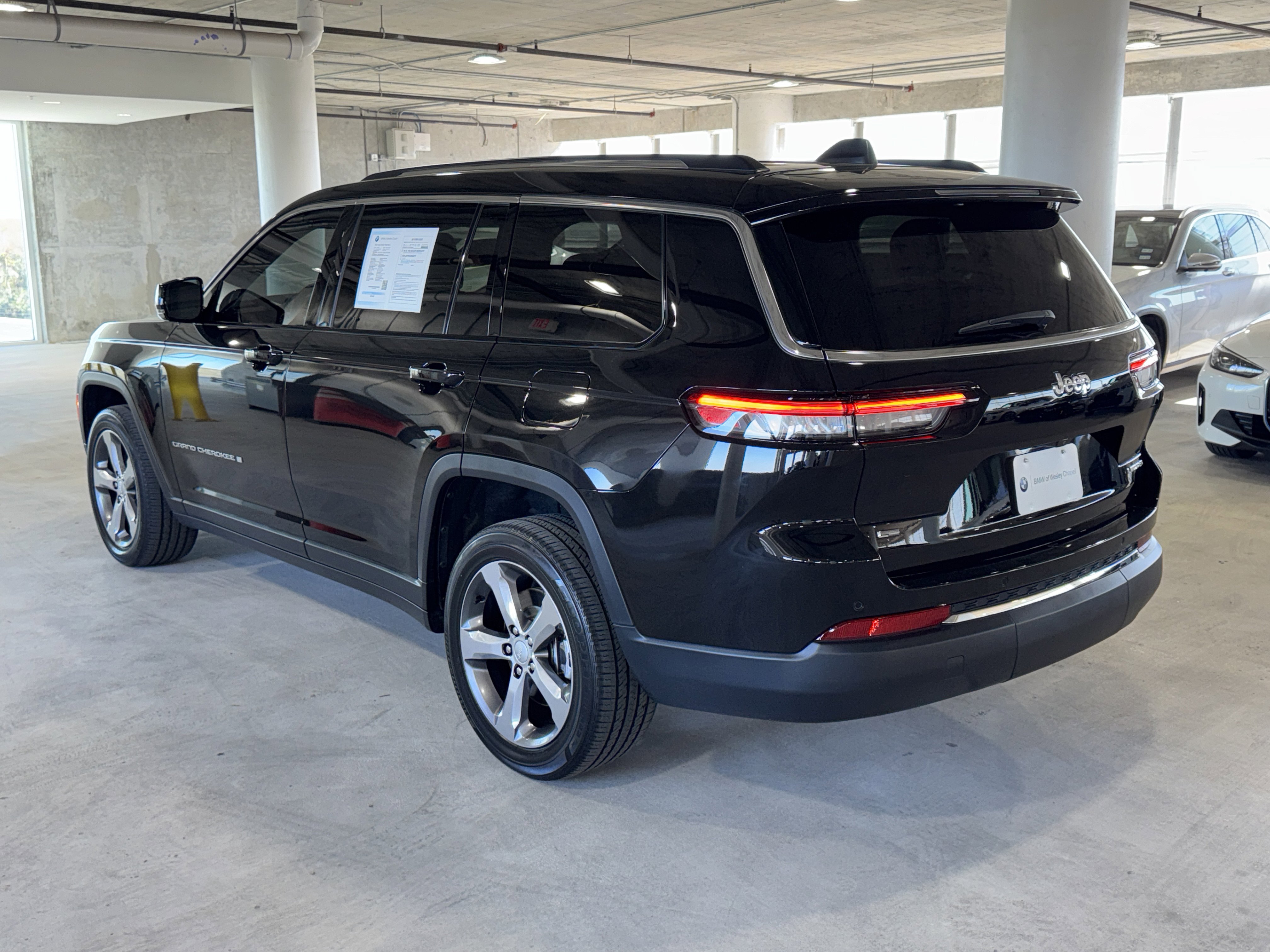 Used 2022 Jeep Grand Cherokee L Limited image 6