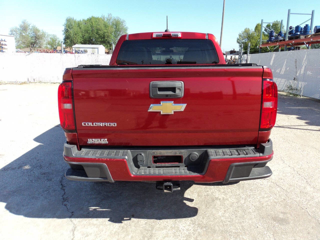Used 2015 Chevrolet Colorado Z71 w/ LPO, Gearon Divider Package AWD/4WD image 4