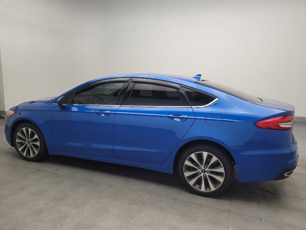 Used 2020 Ford Fusion SE image 3