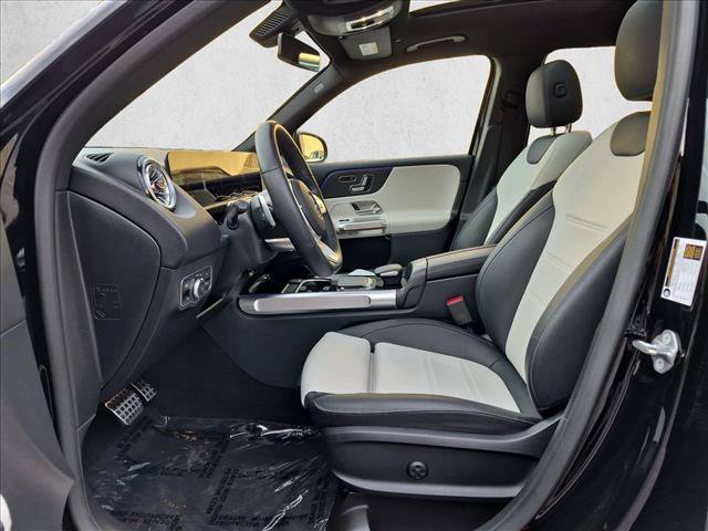 Used 2023 Mercedes-Benz GLB 250 4MATIC image 16