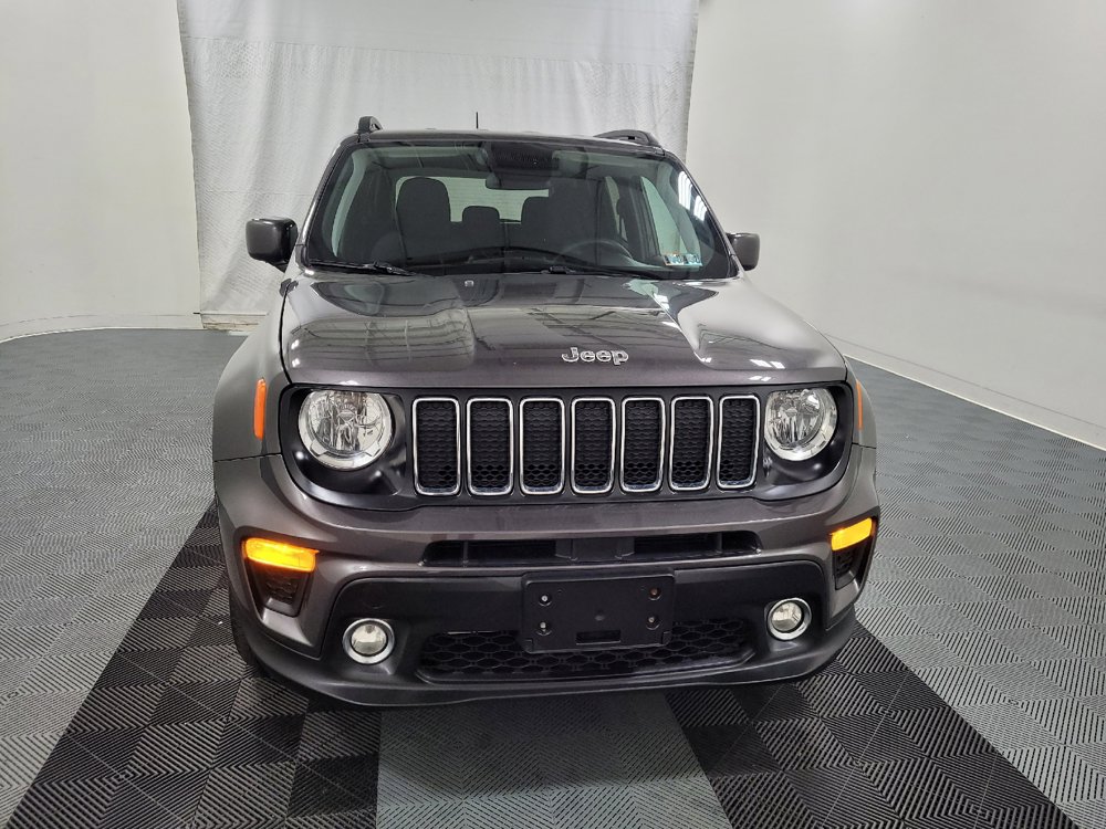 Used 2020 Jeep Renegade Latitude AWD/4WD image 14