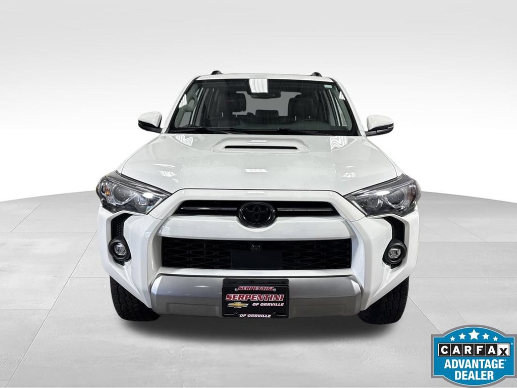 Used 2022 Toyota 4Runner TRD Off-Road Premium AWD/4WD image 2