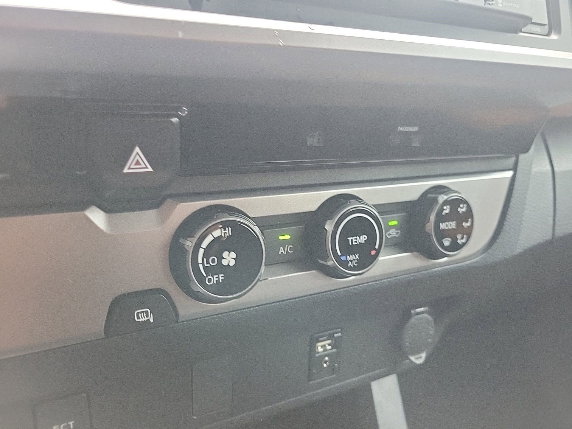 Used 2017 Toyota Tacoma SR5 w/ Tow Package image 32