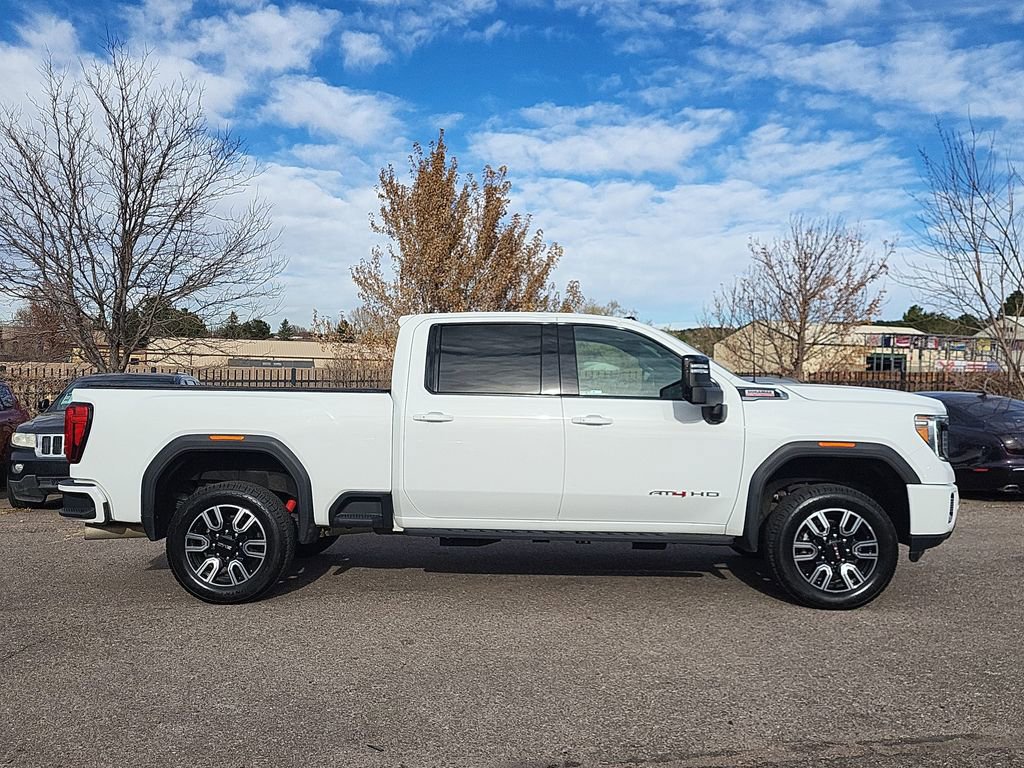 Used 2021 GMC Sierra 2500 AT4 w/ AT4 Premium Plus Package image 3
