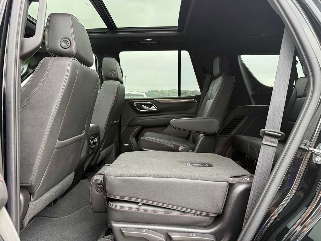 Used 2022 Chevrolet Tahoe RST image 42