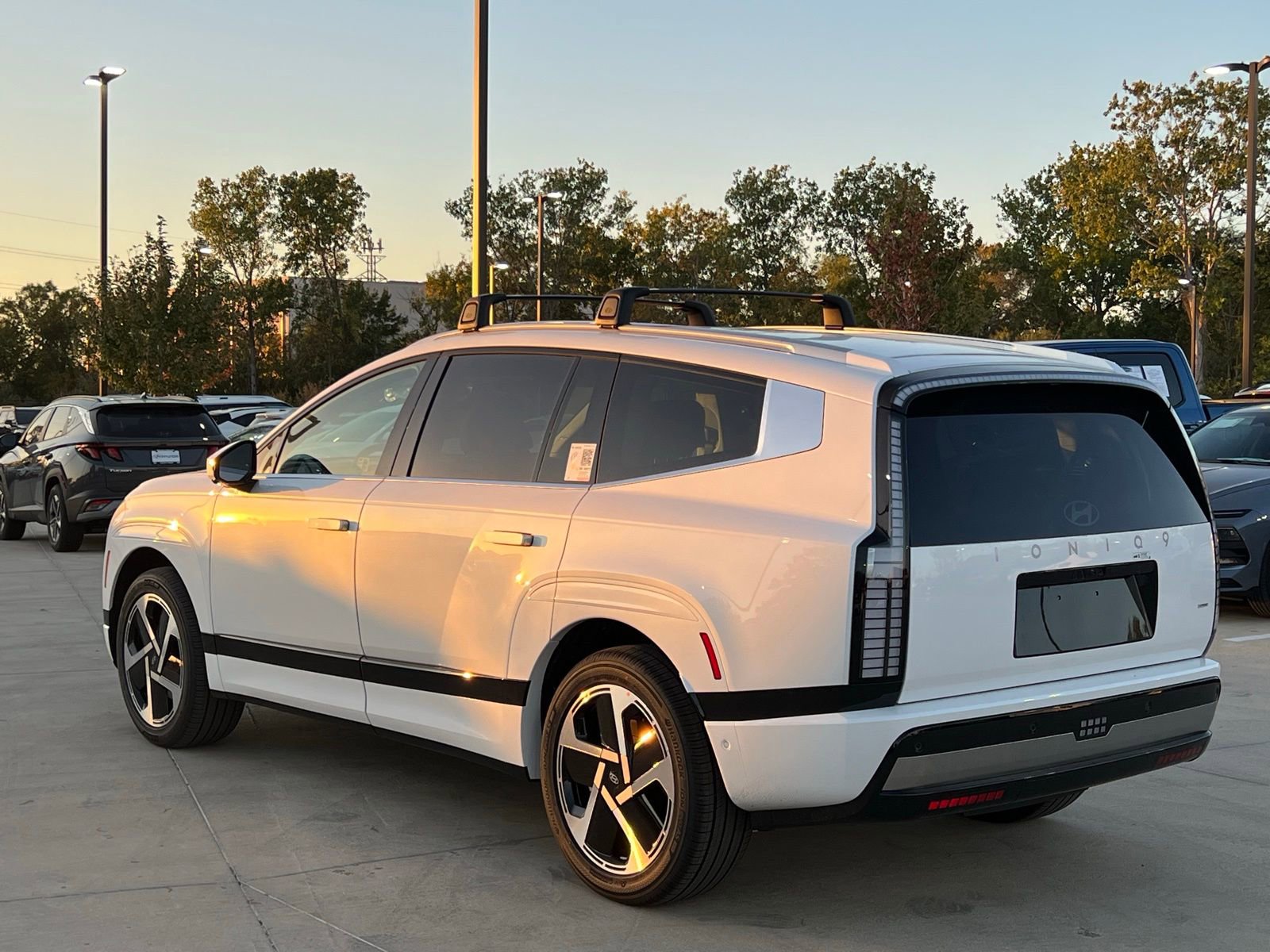 New 2026 Hyundai Ioniq 9 Calligraphy image 9