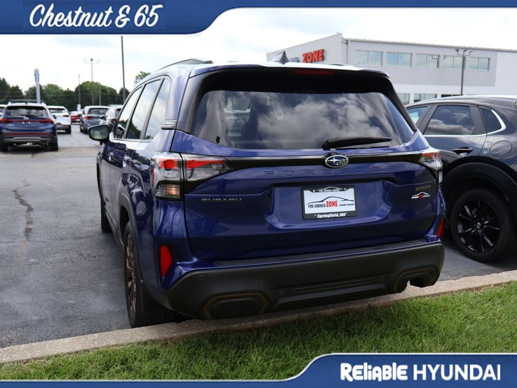 Used 2025 Subaru Forester Sport w/ Popular Package #2 AWD/4WD image 16