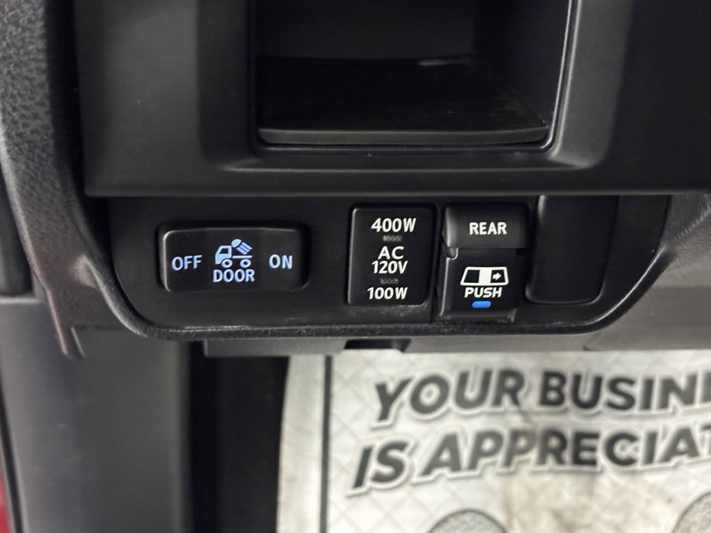 Used 2017 Toyota Tacoma TRD Off-Road w/ Tow Package image 16