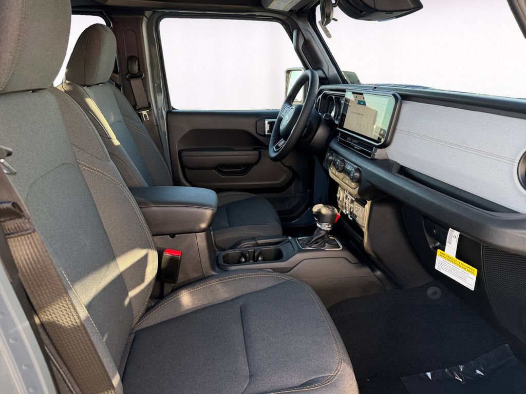 New 2026 Jeep Gladiator Sport AWD/4WD image 15