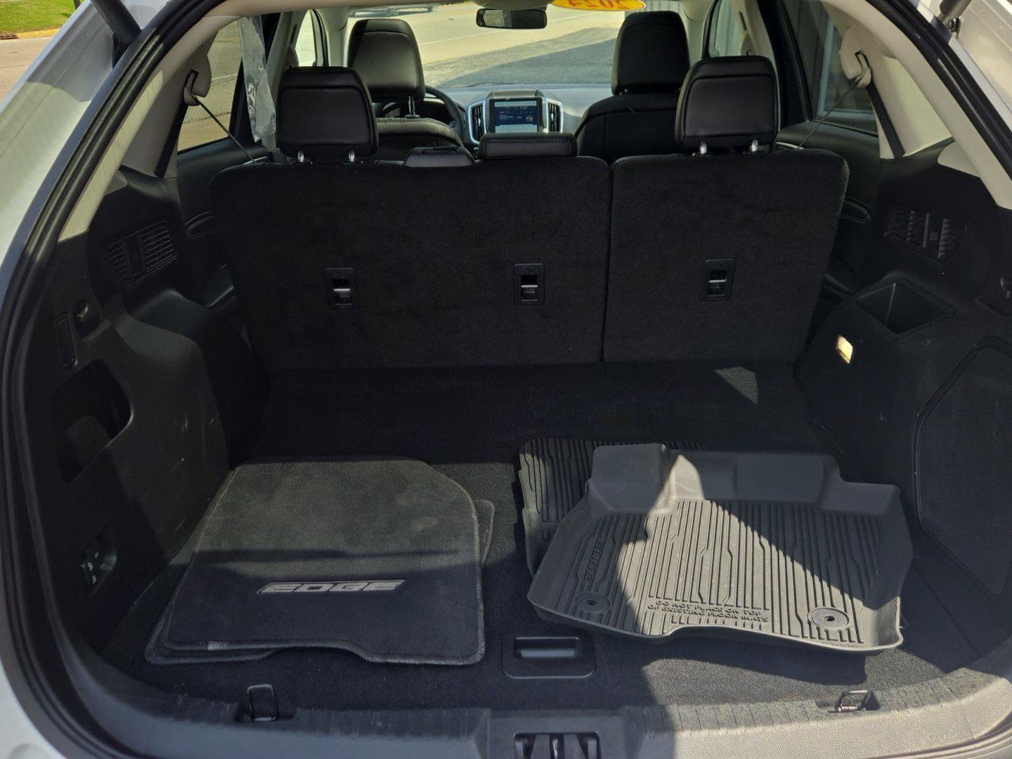 Used 2024 Ford Edge Titanium w/ Equipment Group 301A AWD/4WD image 22
