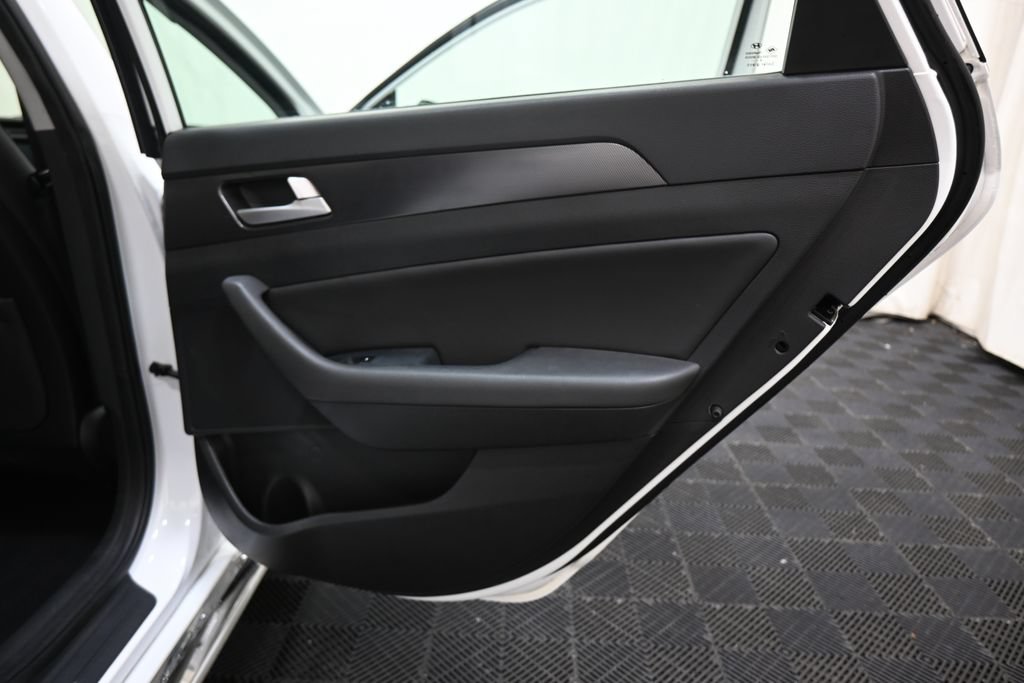 Used 2017 Hyundai Sonata Sport w/ Value Edition Package 02 FWD image 26