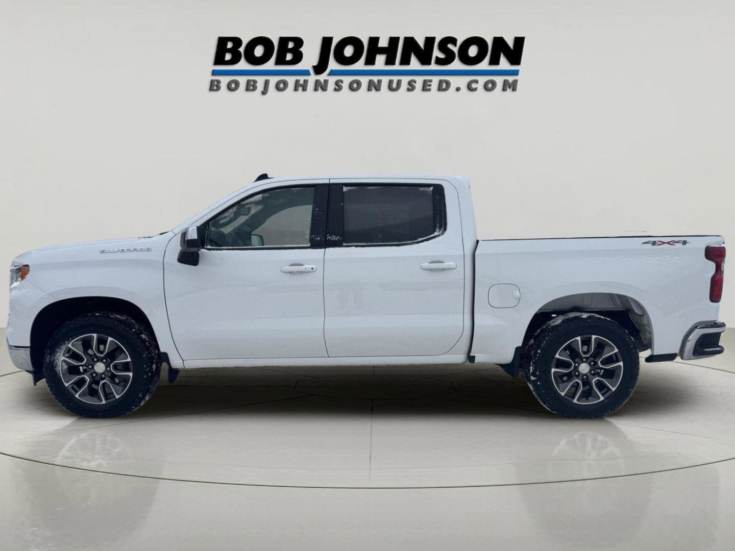 Used 2024 Chevrolet Silverado 1500 LT image 4