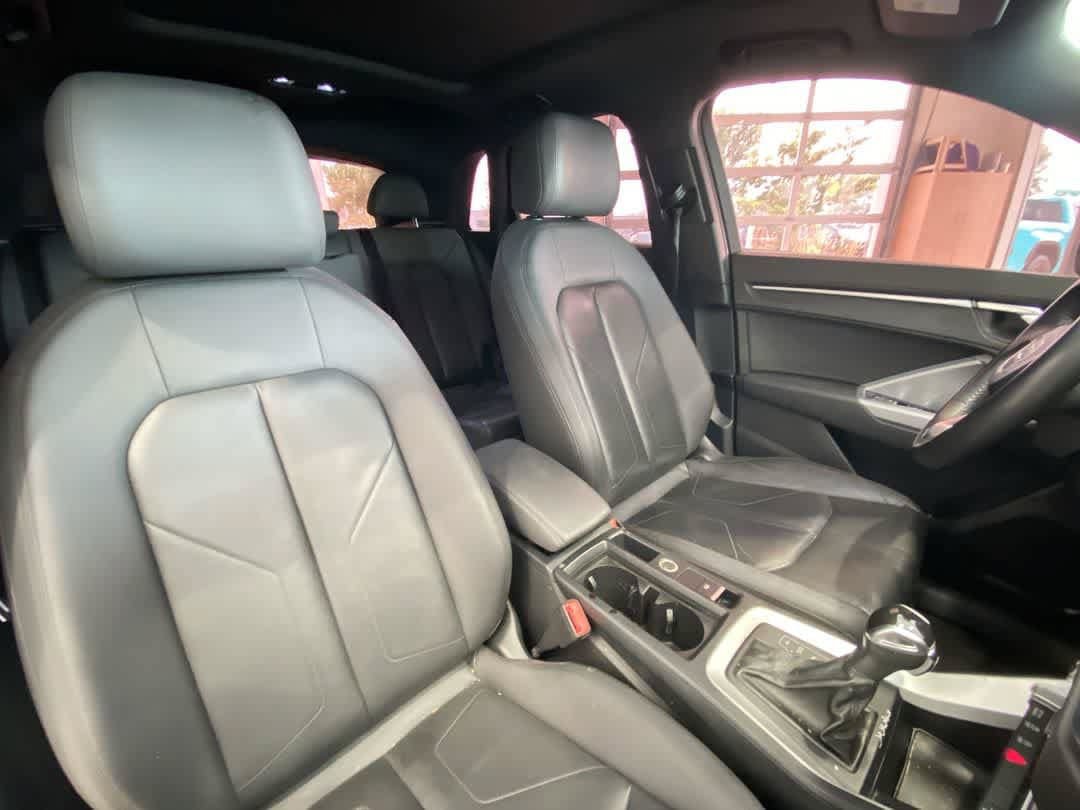 Used 2020 Audi Q3 2.0T Premium AWD/4WD image 27