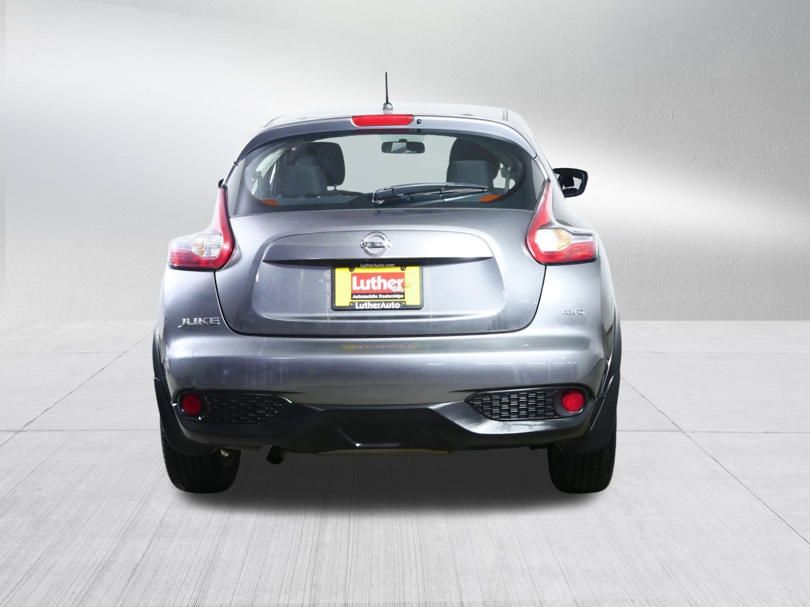 Used 2015 Nissan Juke S image 6