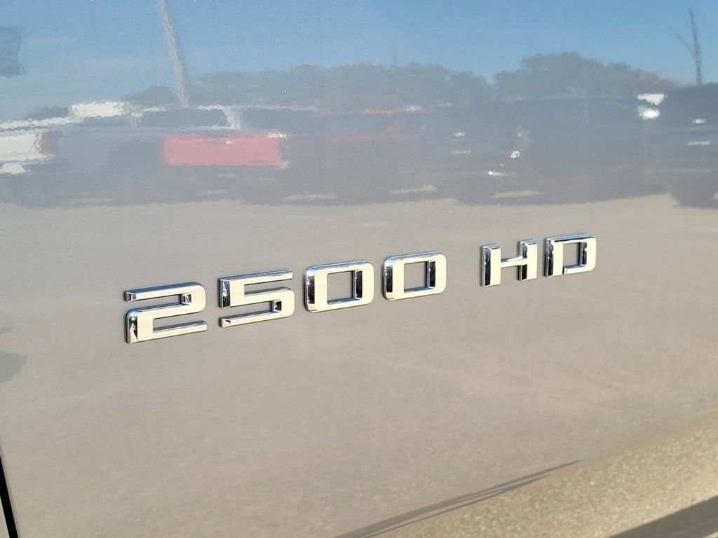 New 2026 Chevrolet Silverado 2500 Custom w/ Custom Value Package AWD/4WD image 16
