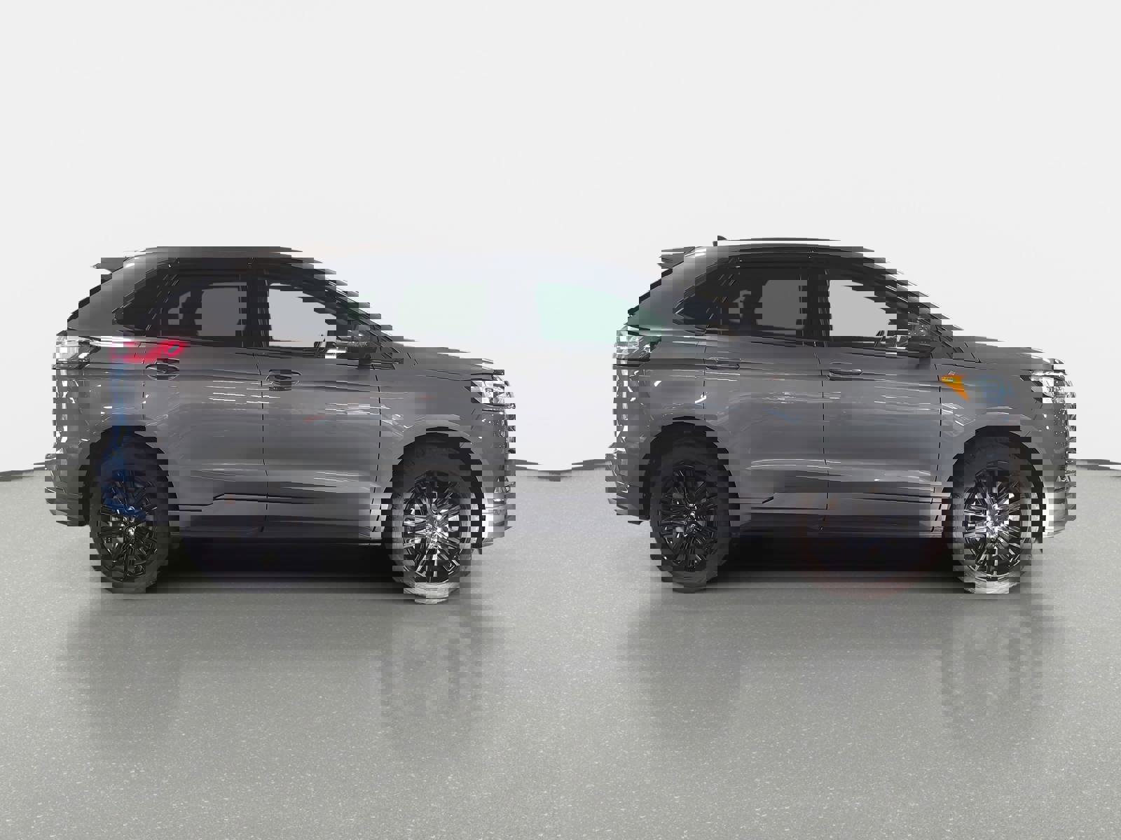 Used 2024 Ford Edge ST-Line image 3