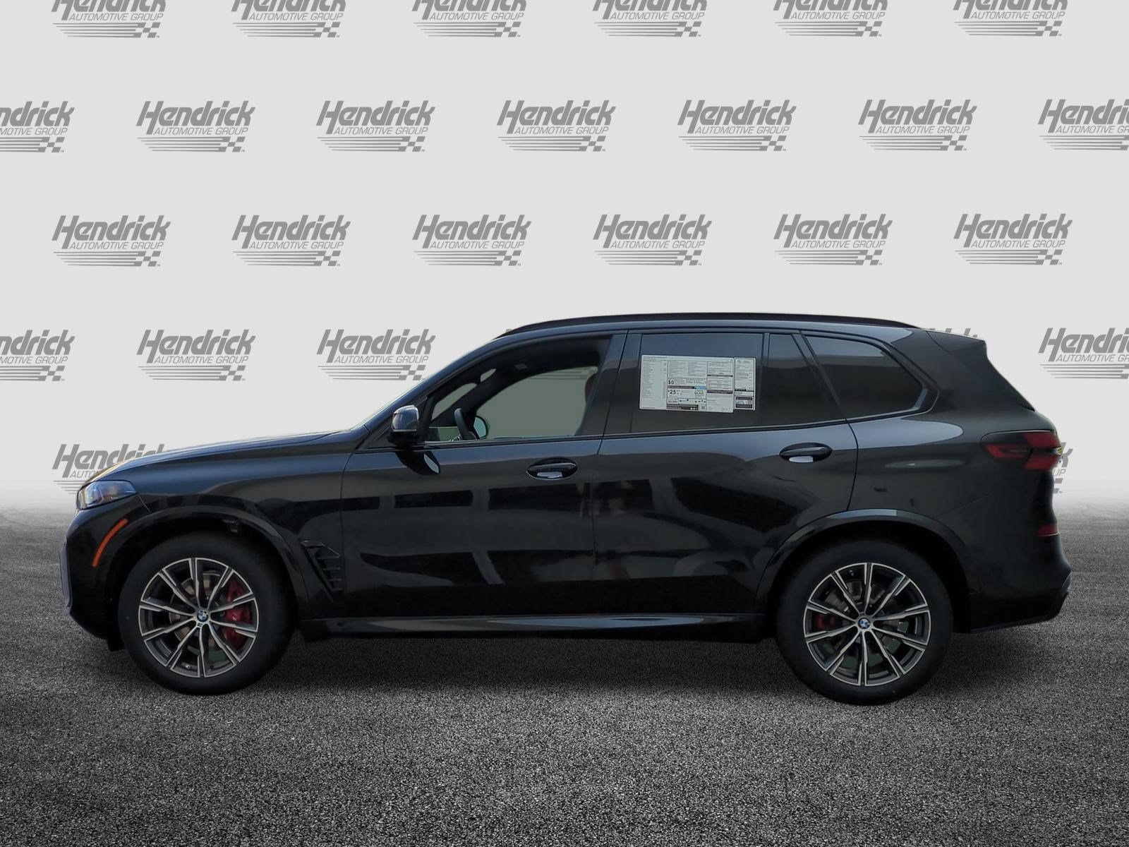 New 2026 BMW X5 xDrive40i w/ M Sport Package AWD/4WD image 7