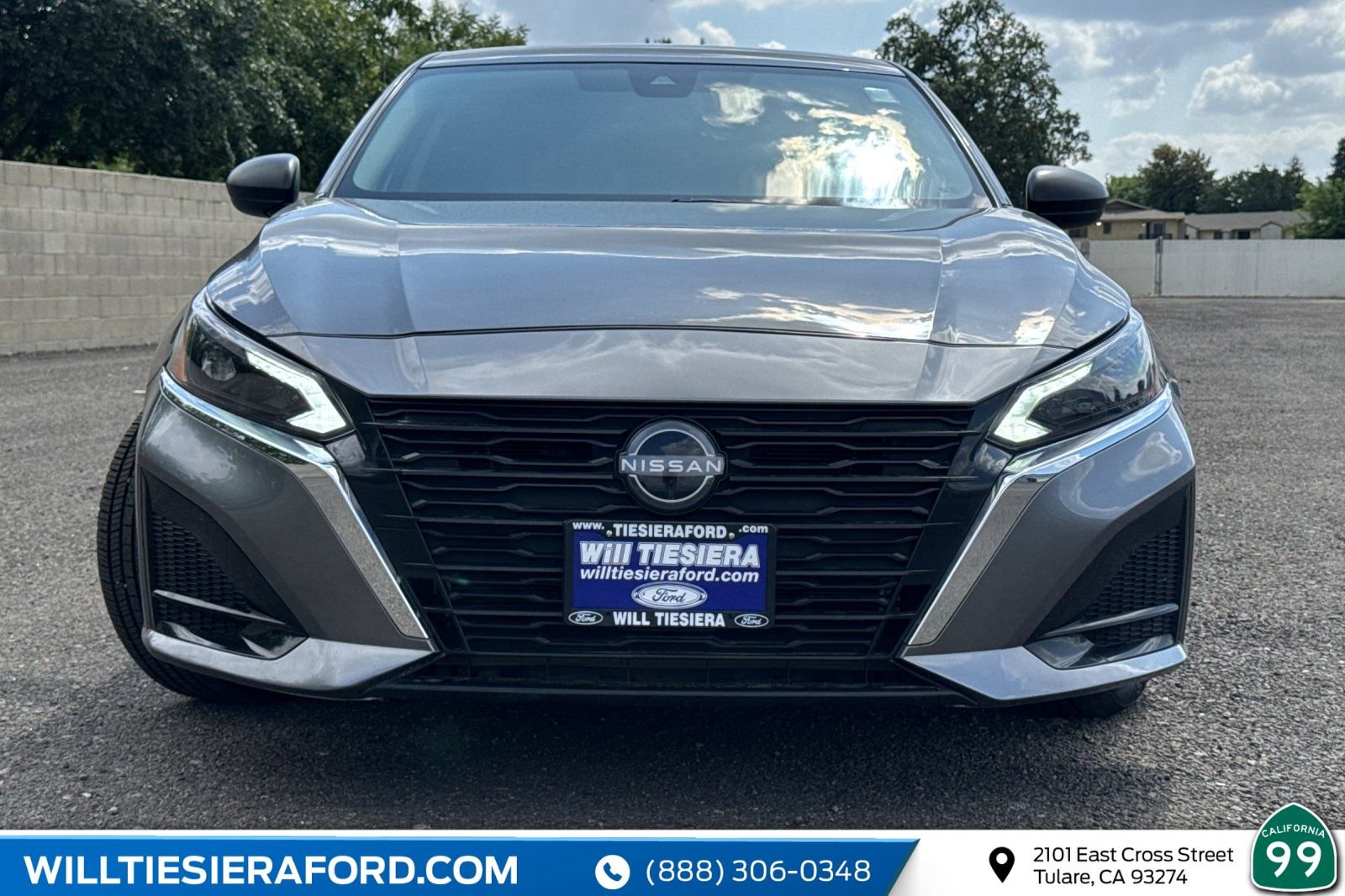 Used 2025 Nissan Altima 2.5 S FWD image 11
