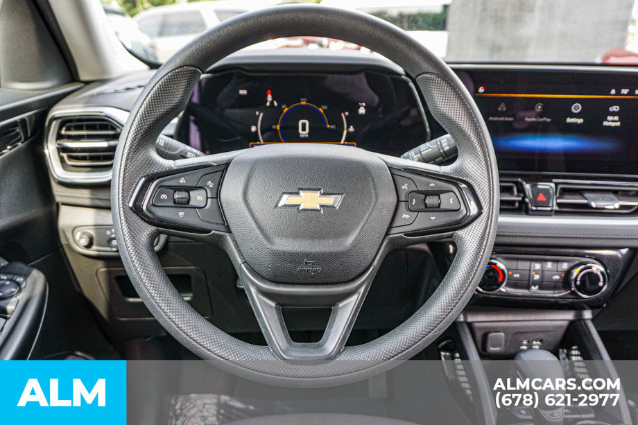 Used 2024 Chevrolet TrailBlazer LT FWD image 27