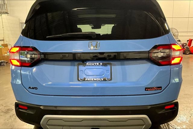 Certified 2023 Honda Pilot TrailSport image 24