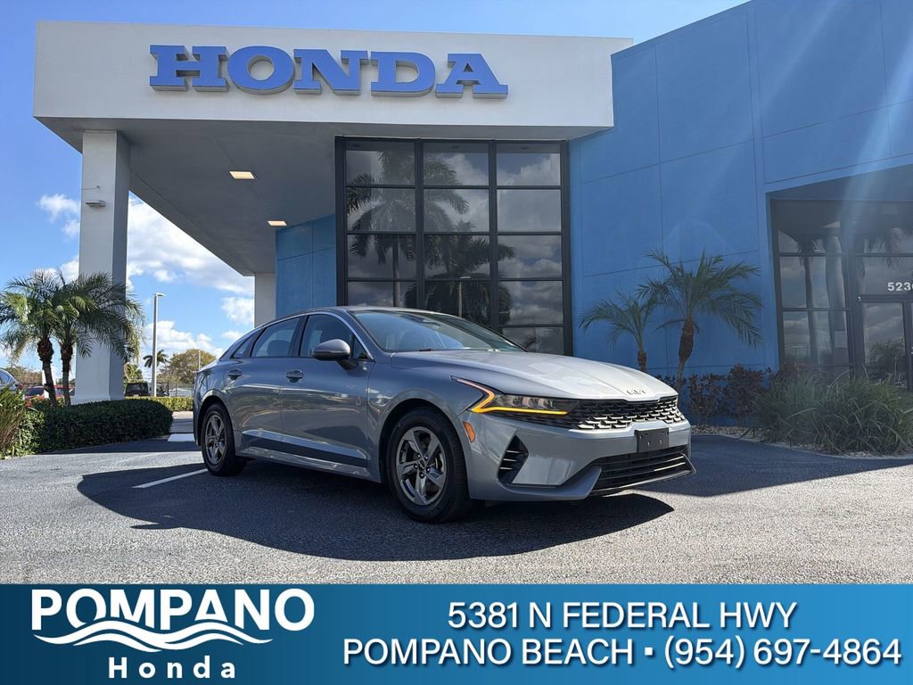 Used 2022 Kia K5 LXS image 1
