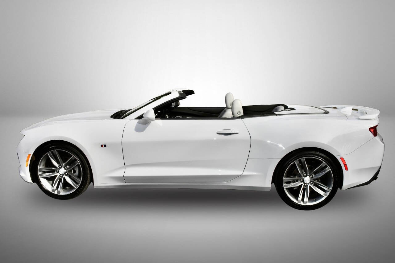 Used 2016 Chevrolet Camaro LT w/ RS Package image 13