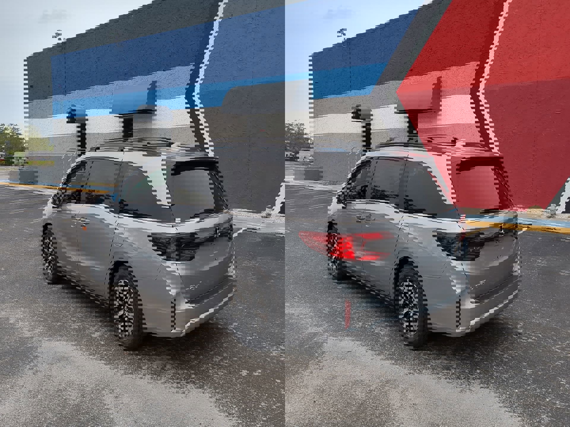 New 2025 Honda Odyssey EX-L image 8