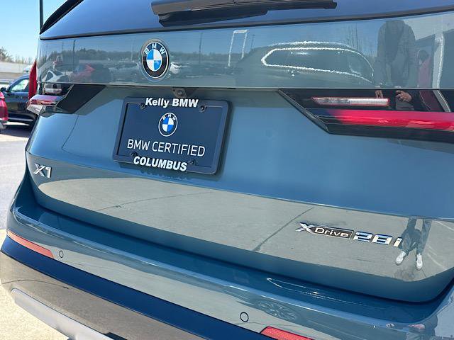 Certified 2025 BMW X1 xDrive28i w/ Premium Package image 11