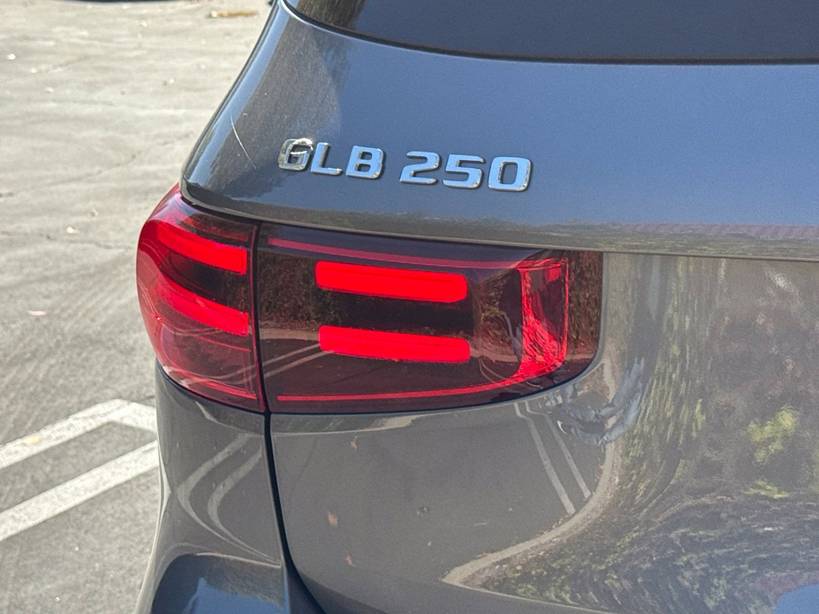 New 2026 Mercedes-Benz GLB 250 4MATIC image 13