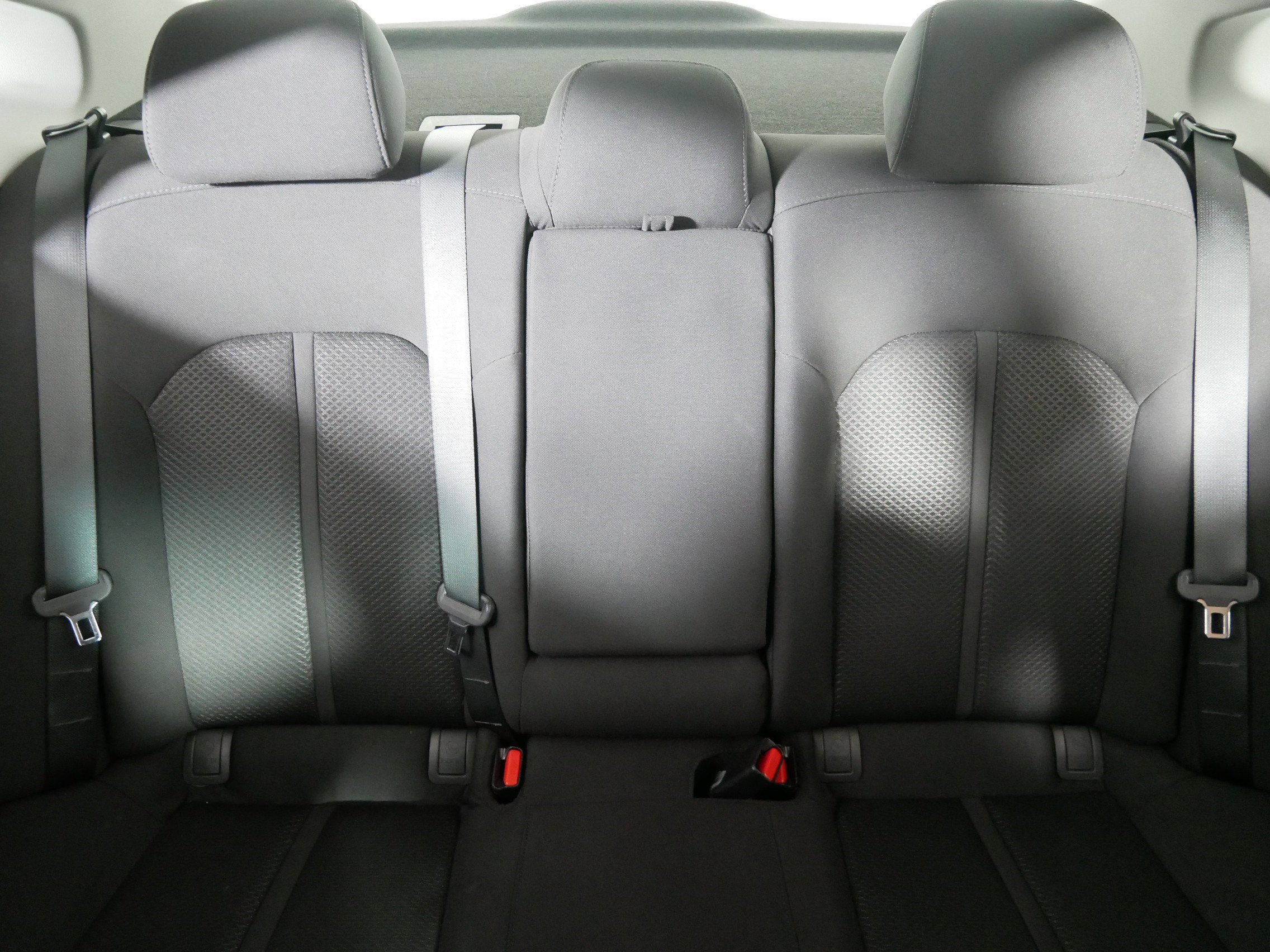 Used 2018 Kia Optima LX w/ 17" Alloy Wheels Package image 13