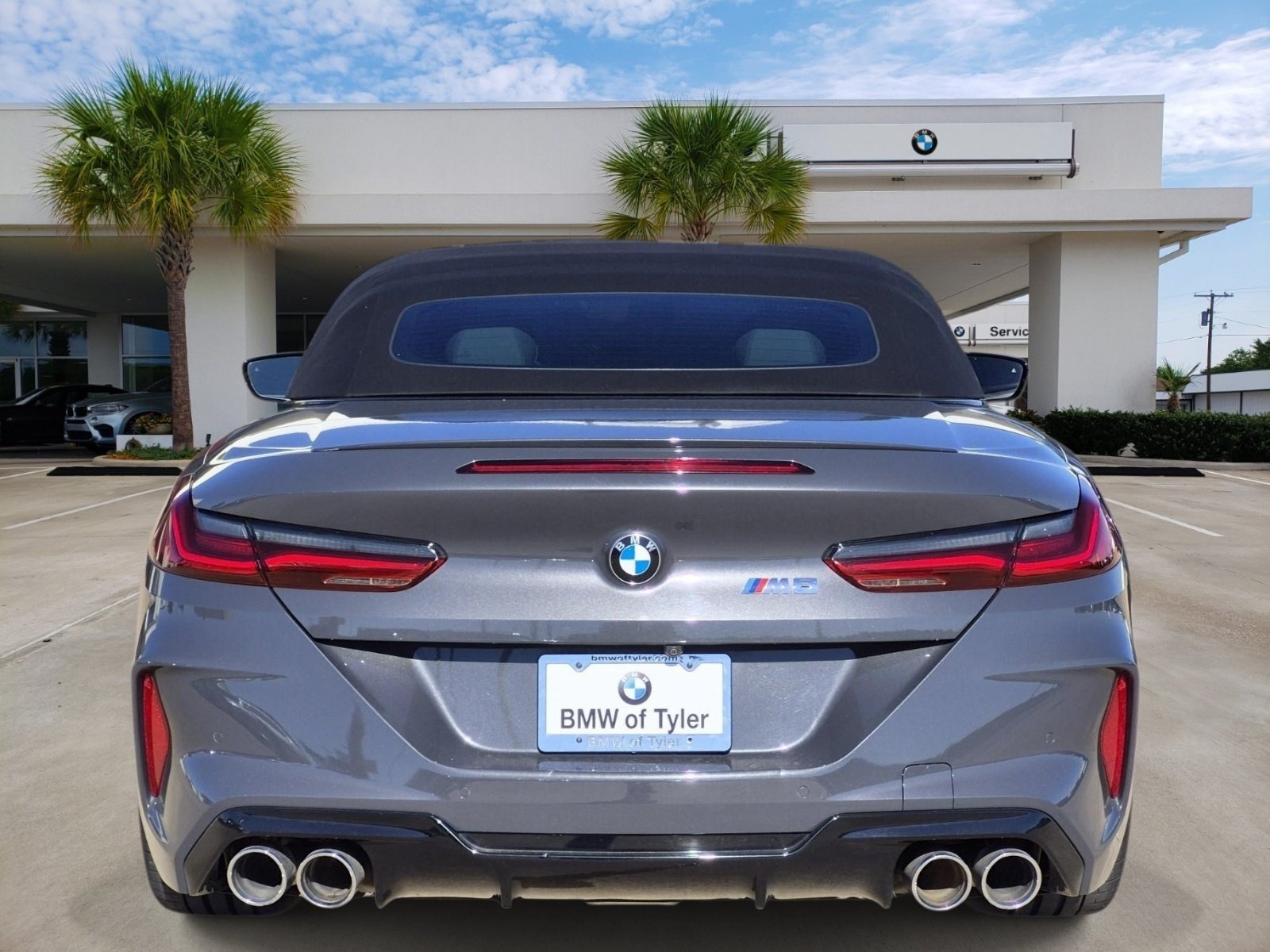 Used 2020 BMW M8 Convertible AWD/4WD image 5