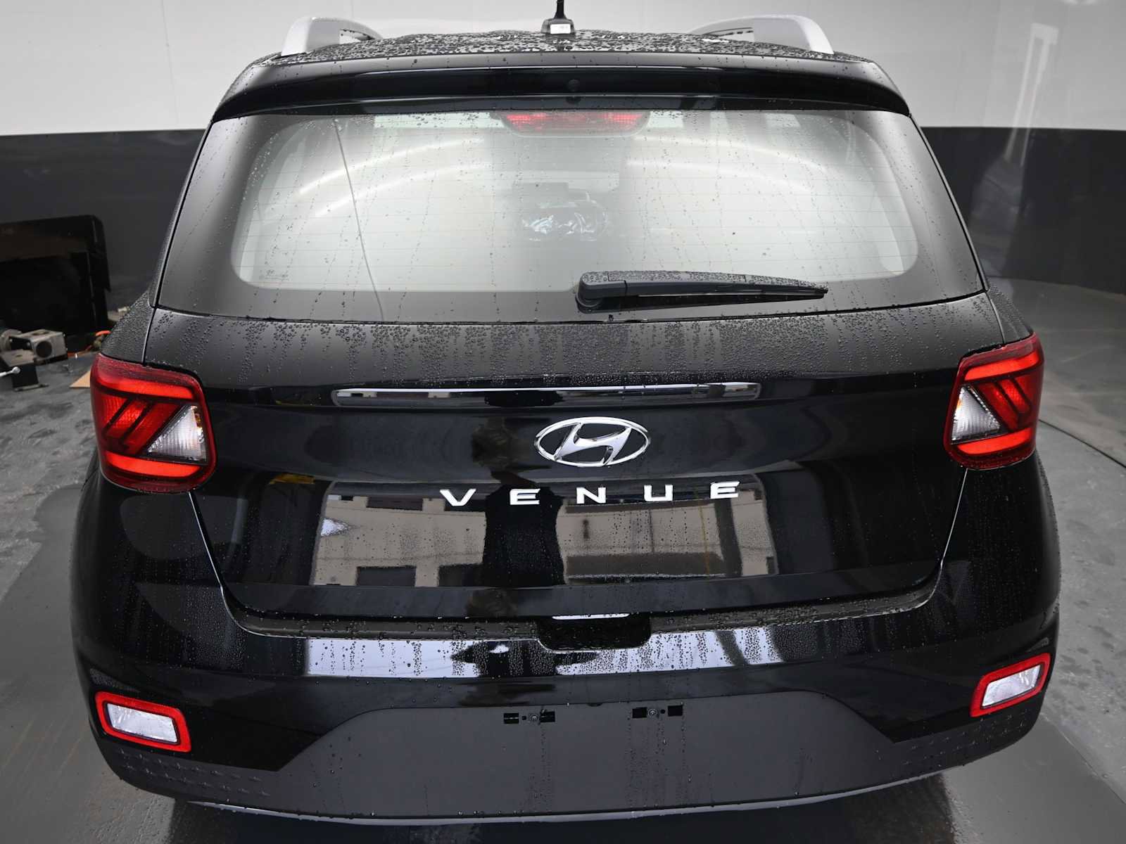 New 2026 Hyundai Venue SEL FWD image 7