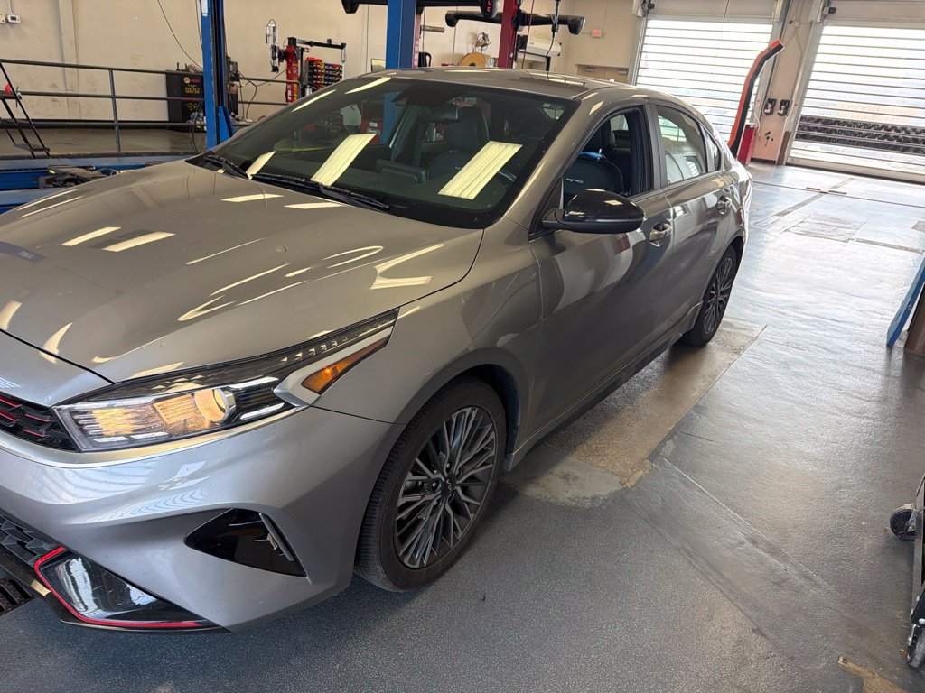 Used 2024 Kia Forte GT-Line FWD image 3