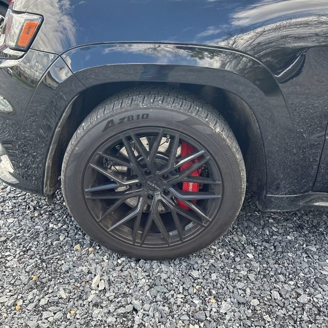Used 2018 Jeep Grand Cherokee SRT AWD/4WD image 17