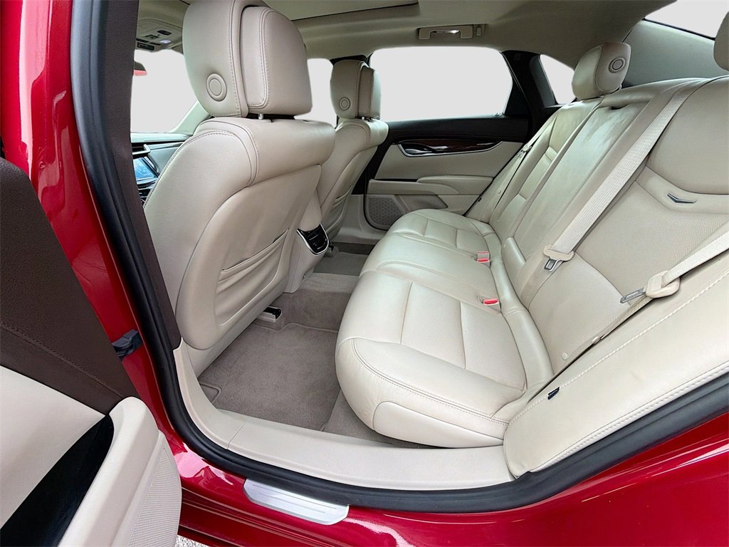 Used 2014 Cadillac XTS Luxury image 26