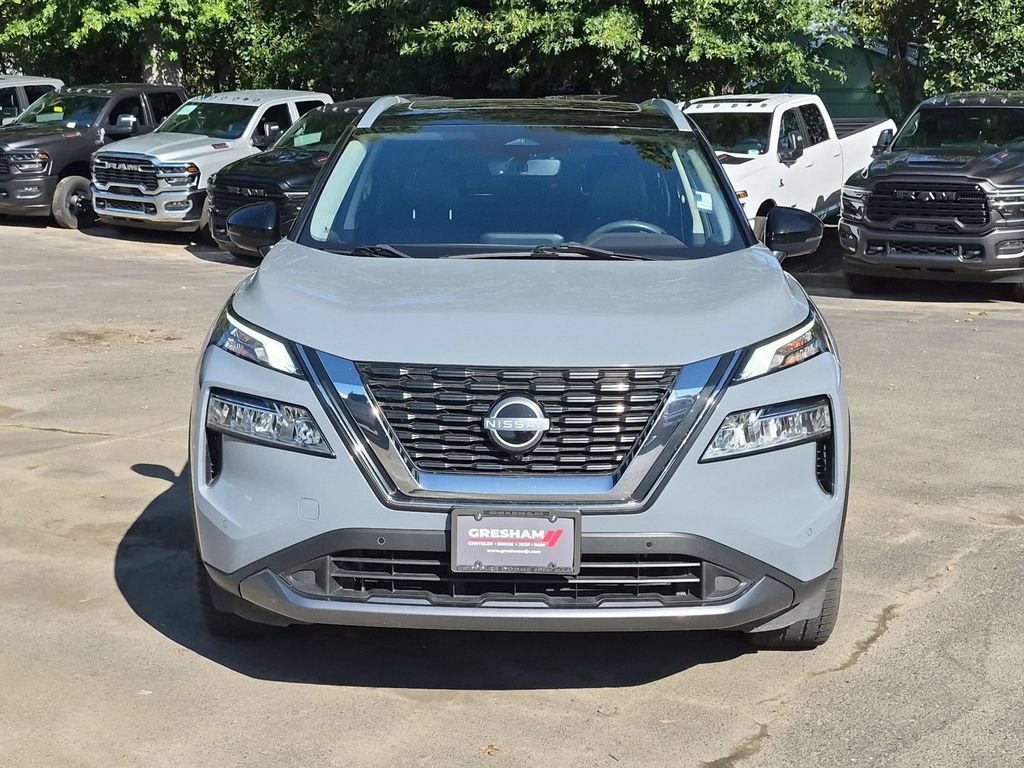 Used 2023 Nissan Rogue SL w/ SL Premium Package AWD/4WD image 2
