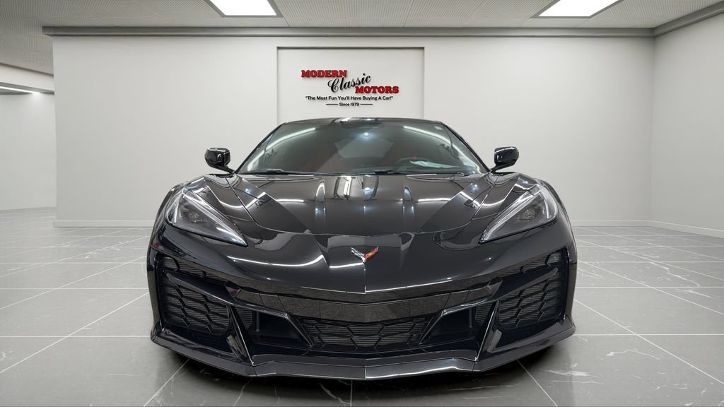 Used 2026 Chevrolet Corvette Z06 RWD image 2
